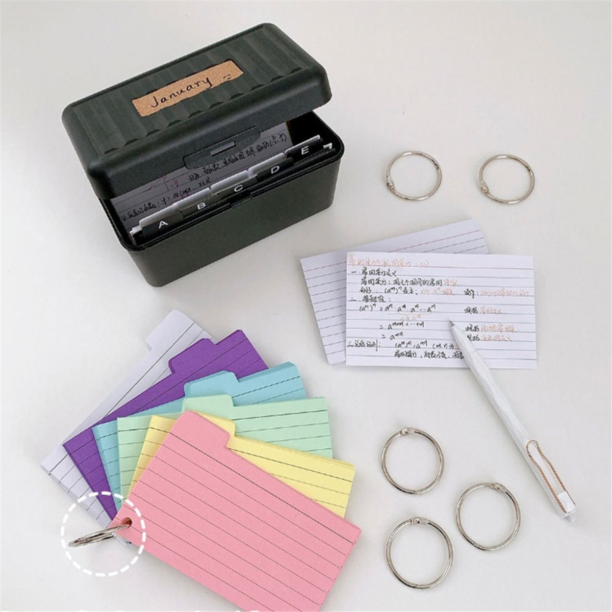 828メガセール 3x5インデックスカードホルダーボックス（ - Card Index Box のレビューと価格